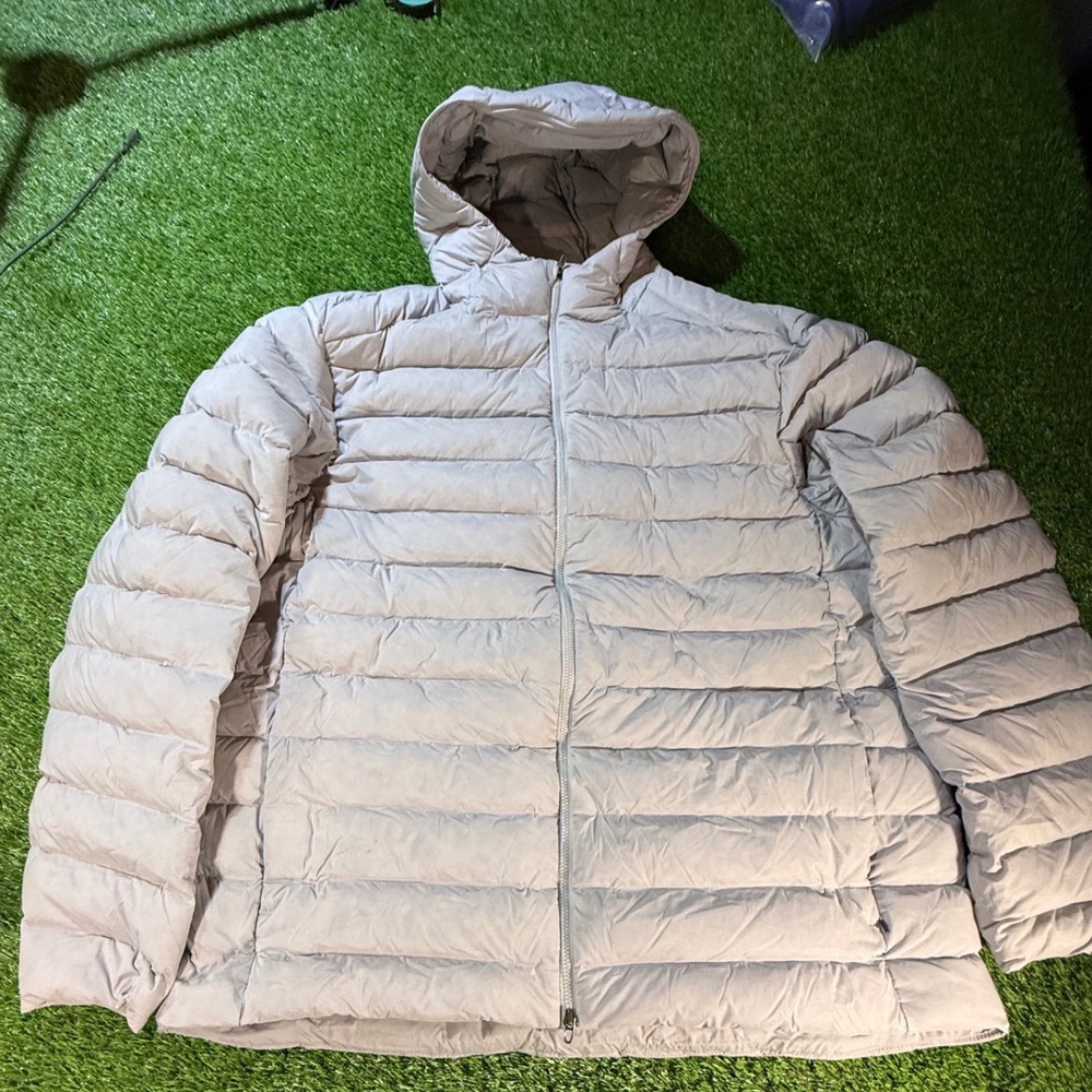 Lululemon Down Filled Hooded‎ Puffer Jacket Light Gray Size XXL TTG